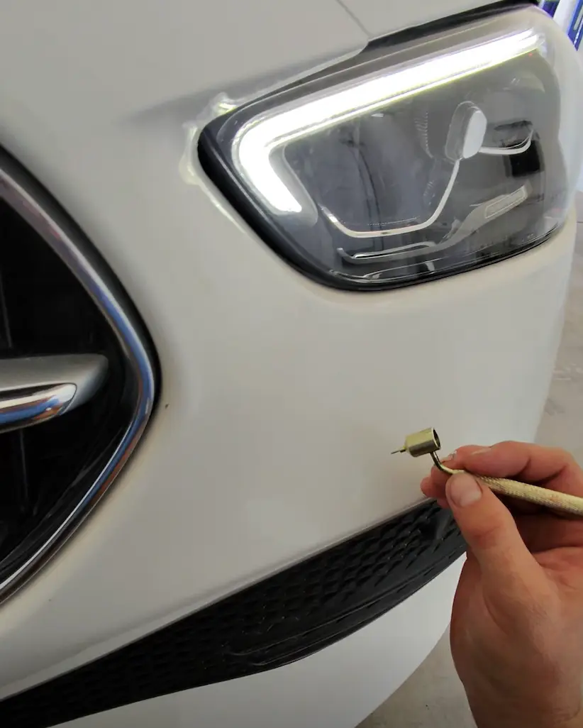 Professional scratch removal service